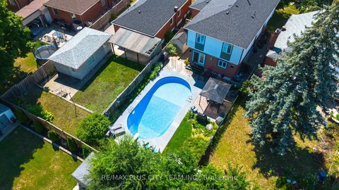 Photo 1 at 34 Edge Park Avenue, Birchmount, Toronto