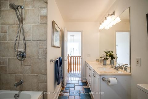 Photo 34 at 34 Edge Park Avenue, Birchmount, Toronto