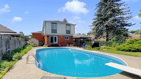 Photo 44 at 34 Edge Park Avenue, Birchmount, Toronto