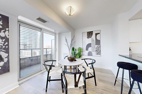 Photo 8 at 1719 - 500 Doris Avenue, Willowdale East, Toronto