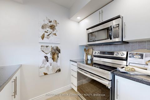 Photo 12 at 1719 - 500 Doris Avenue, Willowdale East, Toronto