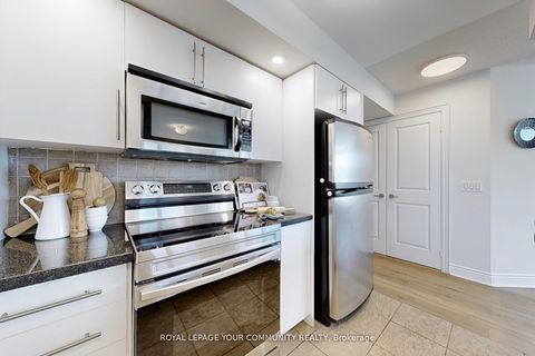 Photo 13 at 1719 - 500 Doris Avenue, Willowdale East, Toronto