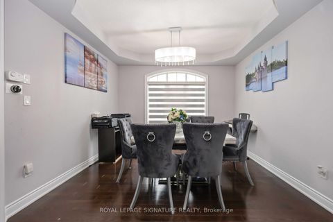 Photo 15 at 189 Algoma Drive, Kleinburg, Vaughan