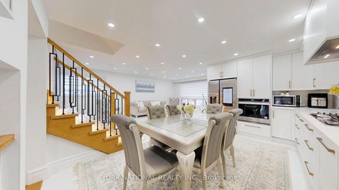 Photo 6 at 4 Boulding Drive, Aurora Heights, Aurora