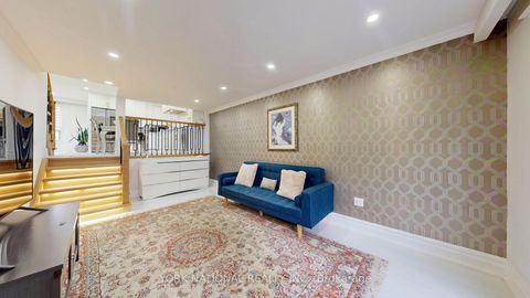 Photo 7 at 4 Boulding Drive, Aurora Heights, Aurora