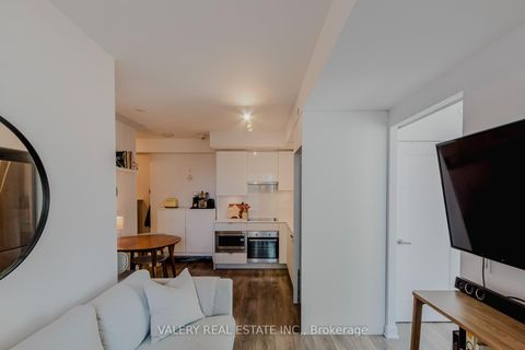 Photo 27 at 712 - 195 Redpath Avenue, Mount Pleasant West, Toronto