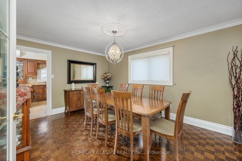 Photo 8 at 133 Medallion Boulevard, West Woodbridge, Vaughan