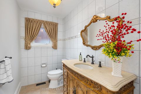 Photo 16 at 133 Medallion Boulevard, West Woodbridge, Vaughan