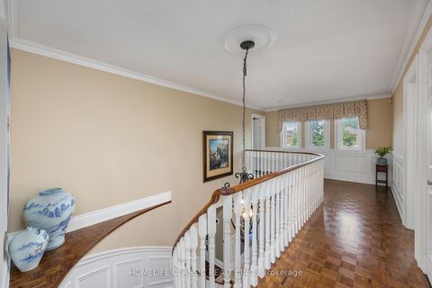 Photo 19 at 133 Medallion Boulevard, West Woodbridge, Vaughan