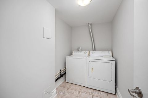 Photo 39 at 133 Medallion Boulevard, West Woodbridge, Vaughan