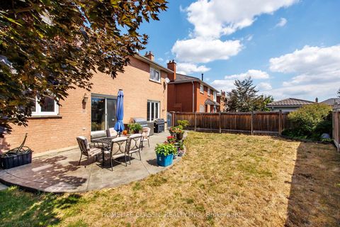Photo 43 at 133 Medallion Boulevard, West Woodbridge, Vaughan