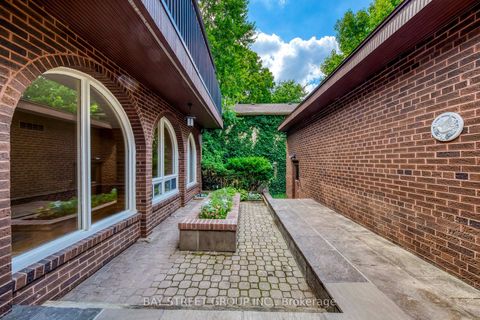Photo 7 at 7 Mylesview Place, Westgate, Toronto