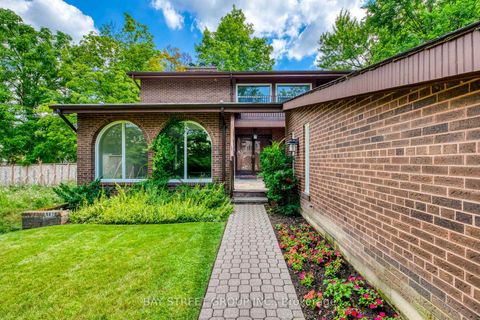 Photo 8 at 7 Mylesview Place, Westgate, Toronto