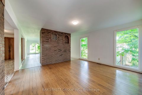 Photo 12 at 7 Mylesview Place, Westgate, Toronto