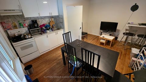 Photo 7 at 120 Edinborough Court, Smythe, Toronto