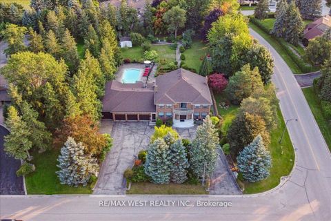 Photo 0 at 190 Sandys Drive, East Woodbridge, Vaughan