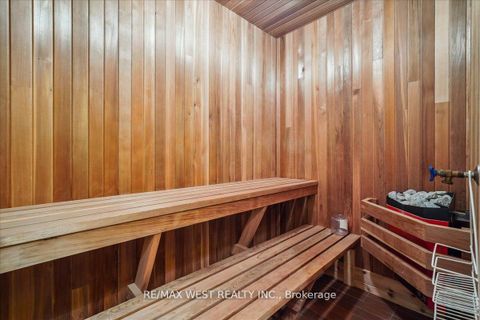 Photo 23 at 190 Sandys Drive, East Woodbridge, Vaughan