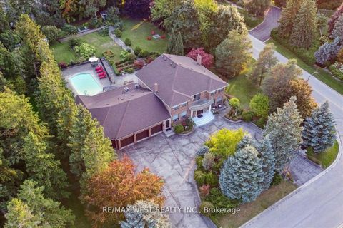 Photo 26 at 190 Sandys Drive, East Woodbridge, Vaughan