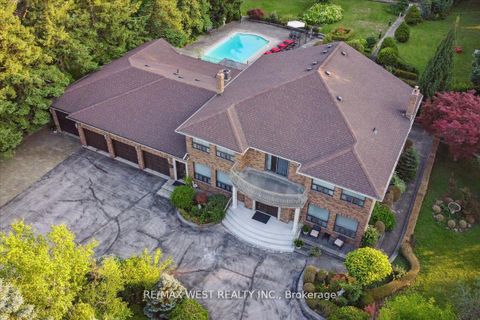 Photo 29 at 190 Sandys Drive, East Woodbridge, Vaughan