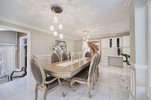 Photo 7 at 33 Redberry Parkway, Maple Leaf, Toronto