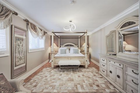 Photo 22 at 33 Redberry Parkway, Maple Leaf, Toronto