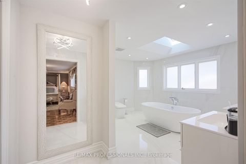 Photo 24 at 33 Redberry Parkway, Maple Leaf, Toronto