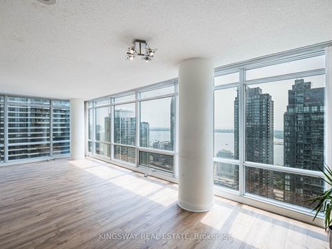 Photo 6 at 4206 - 25 Telegram Mews, Waterfront Communities C1, Toronto