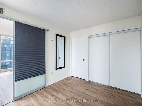 Photo 14 at 4206 - 25 Telegram Mews, Waterfront Communities C1, Toronto