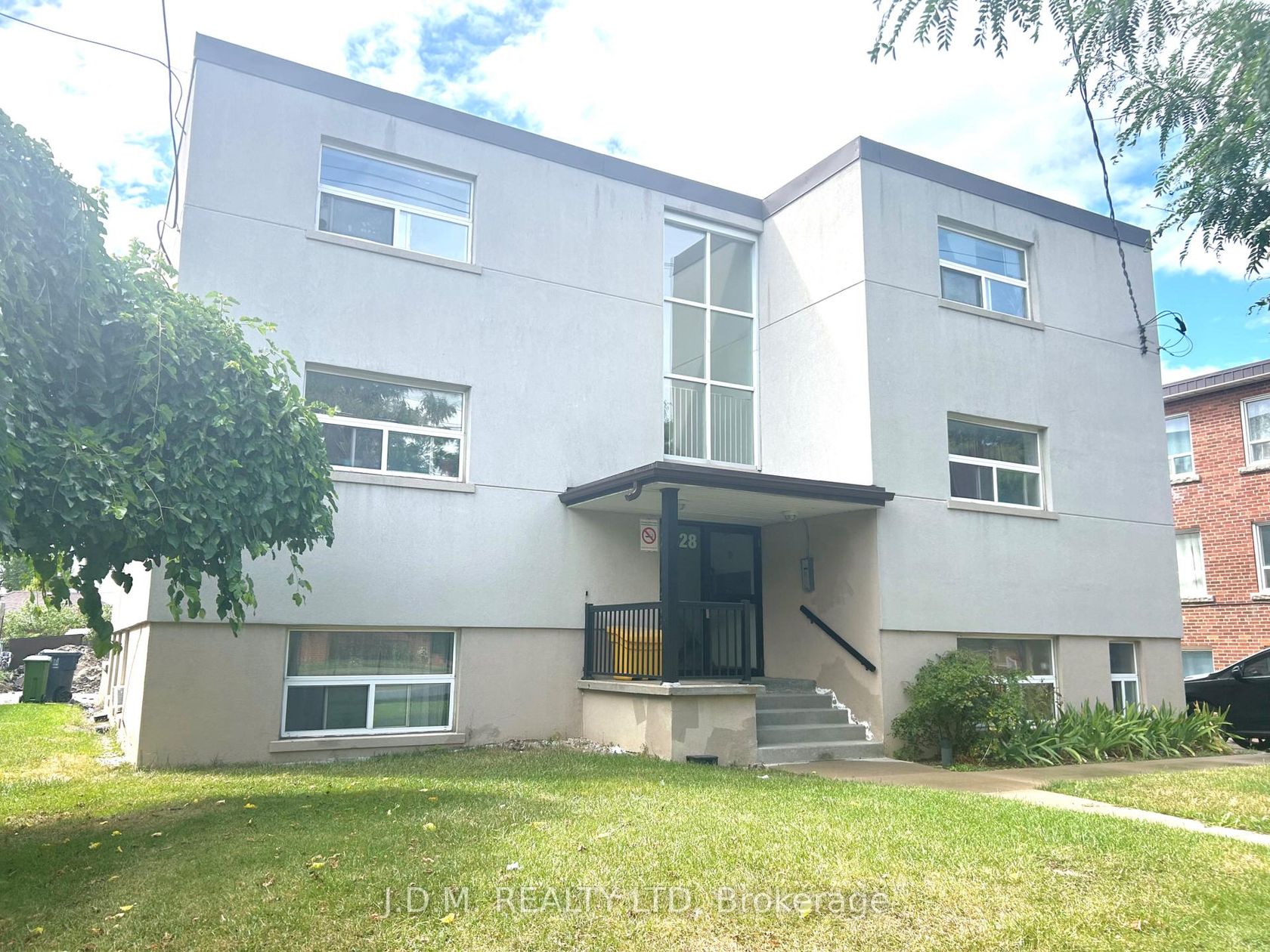 2428 Keele Street, Maple Leaf, Toronto by Loree Meneguzzi Real Estate 2428 Keele Street, Maple Leaf, Toronto