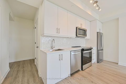 Photo 7 at 404 - 345 Wheat Boom Drive, JM Joshua Meadows, Oakville