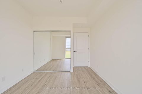 Photo 16 at 404 - 345 Wheat Boom Drive, JM Joshua Meadows, Oakville