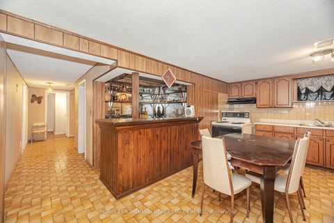Photo 17 at 44 Plewes Road, CFB, Toronto