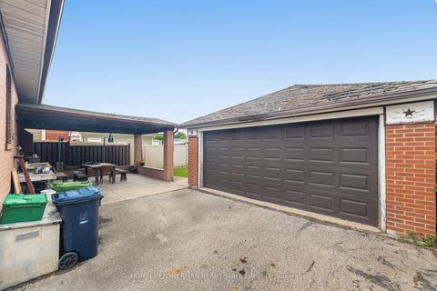 Photo 27 at 44 Plewes Road, CFB, Toronto