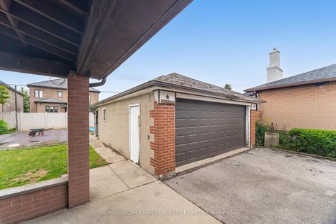 Photo 31 at 44 Plewes Road, CFB, Toronto