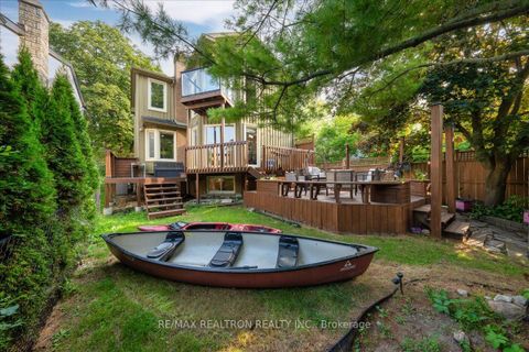 Photo 4 at 280 Douglas Road, Oak Ridges Lake Wilcox, Richmond Hill