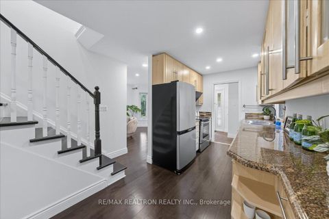 Photo 16 at 280 Douglas Road, Oak Ridges Lake Wilcox, Richmond Hill