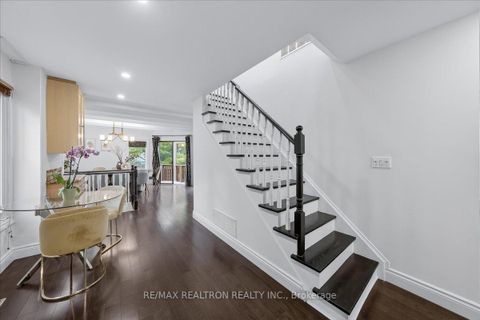 Photo 17 at 280 Douglas Road, Oak Ridges Lake Wilcox, Richmond Hill