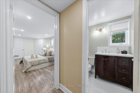 Photo 43 at 280 Douglas Road, Oak Ridges Lake Wilcox, Richmond Hill