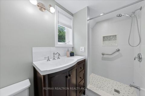 Photo 44 at 280 Douglas Road, Oak Ridges Lake Wilcox, Richmond Hill