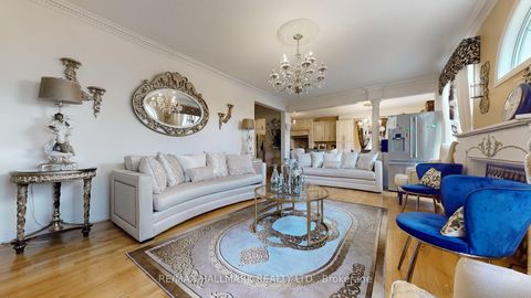 Photo 6 at 113 Fred Young Drive, CFB, Toronto