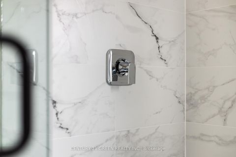Photo 21 at 32 Brookridge Drive, Bendale, Toronto