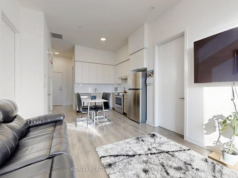 Photo 6 at 108 - 160 Canon Jackson Drive, Greenbrook, Toronto