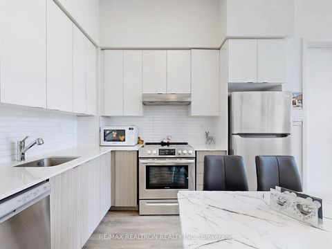 Photo 9 at 108 - 160 Canon Jackson Drive, Greenbrook, Toronto