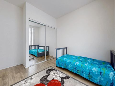 Photo 18 at 108 - 160 Canon Jackson Drive, Greenbrook, Toronto