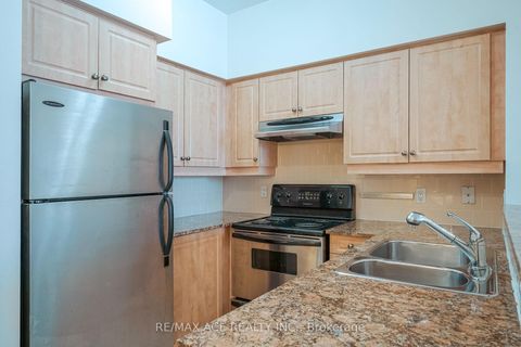 Photo 13 at 408 - 481 Rosewell Avenue N, Lawrence Park South, Toronto