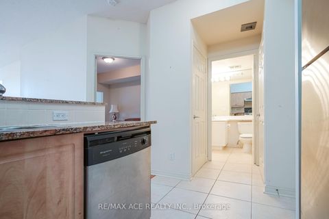 Photo 14 at 408 - 481 Rosewell Avenue N, Lawrence Park South, Toronto