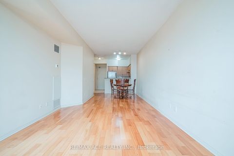 Photo 20 at 408 - 481 Rosewell Avenue N, Lawrence Park South, Toronto