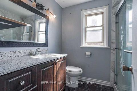 Photo 14 at 4 Gully Drive, Bendale, Toronto