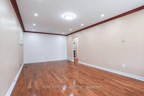 Photo 17 at 4 Gully Drive, Bendale, Toronto