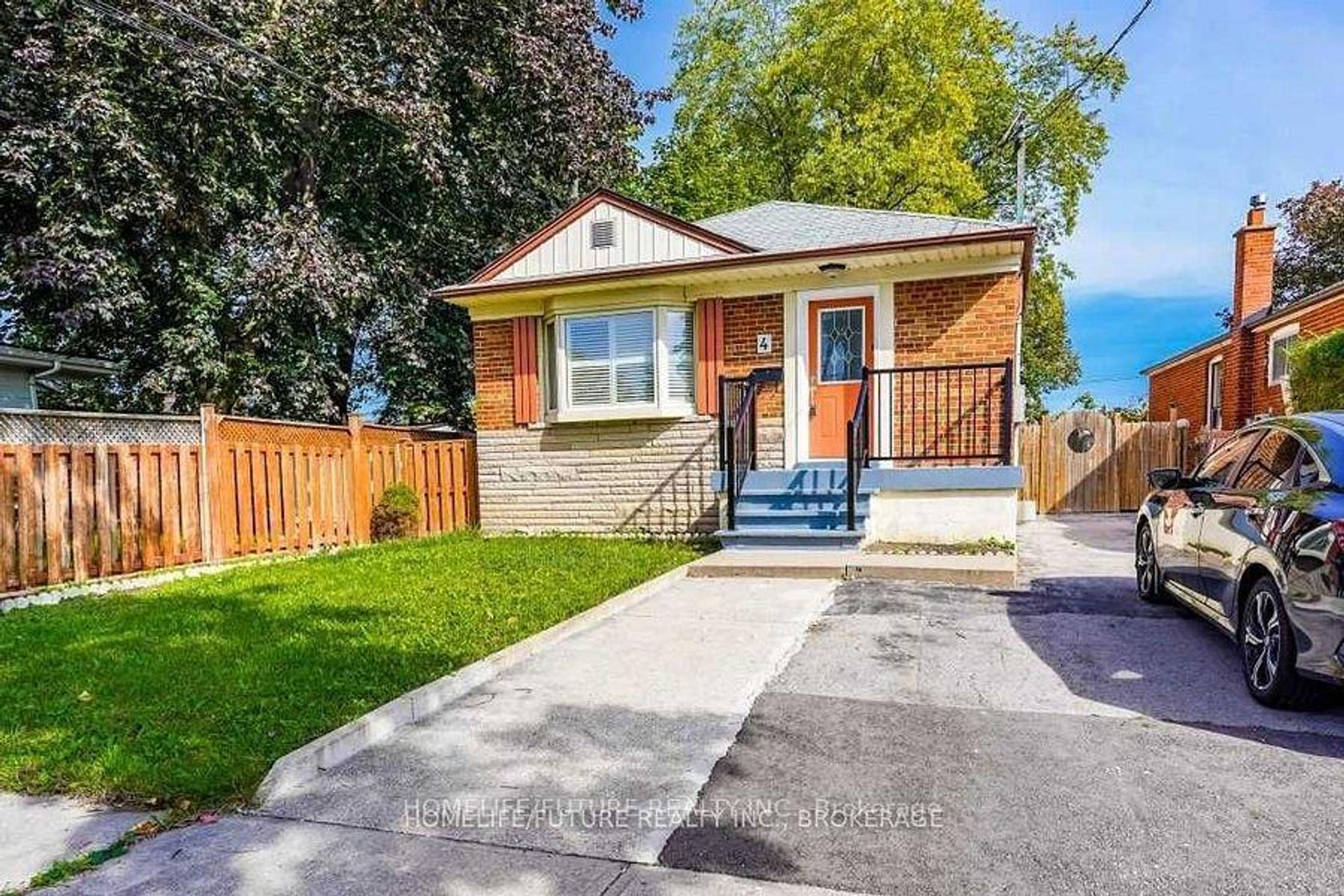 4 Gully Drive, Bendale, Toronto 
